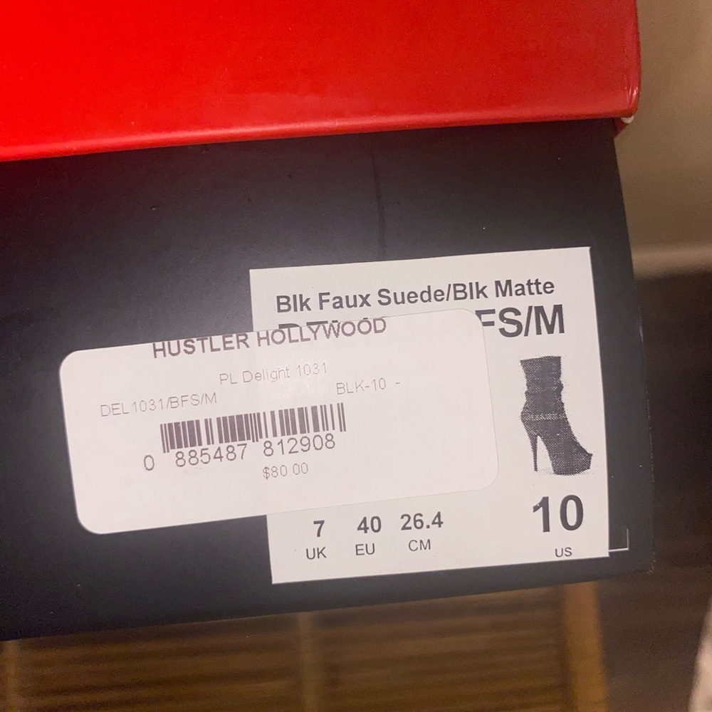 Pleaser booties